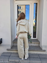 Translation missing: lv.sections.featured_product.gallery_thumbnail_alt

