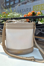 Translation missing: lv.sections.featured_product.gallery_thumbnail_alt
