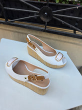 Translation missing: lv.sections.featured_product.gallery_thumbnail_alt
