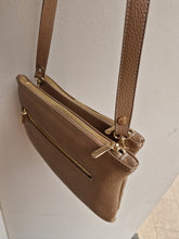 Translation missing: lv.sections.featured_product.gallery_thumbnail_alt
