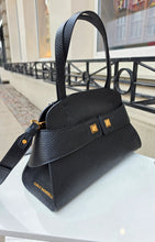 Translation missing: lv.sections.featured_product.gallery_thumbnail_alt
