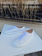 Translation missing: lv.sections.featured_product.gallery_thumbnail_alt
