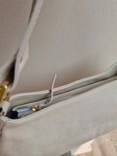 Translation missing: lv.sections.featured_product.gallery_thumbnail_alt
