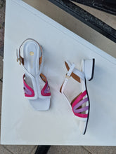 Translation missing: lv.sections.featured_product.gallery_thumbnail_alt
