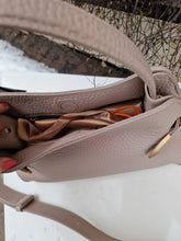 Translation missing: lv.sections.featured_product.gallery_thumbnail_alt
