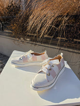Translation missing: lv.sections.featured_product.gallery_thumbnail_alt
