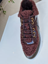 Translation missing: lv.sections.featured_product.gallery_thumbnail_alt
