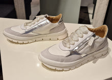 Translation missing: lv.sections.featured_product.gallery_thumbnail_alt
