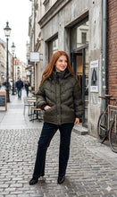 Translation missing: lv.sections.featured_product.gallery_thumbnail_alt
