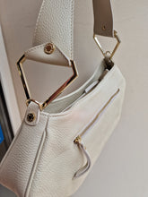 Translation missing: lv.sections.featured_product.gallery_thumbnail_alt
