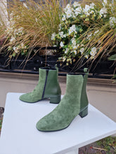 Translation missing: lv.sections.featured_product.gallery_thumbnail_alt
