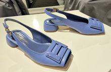 Translation missing: lv.sections.featured_product.gallery_thumbnail_alt
