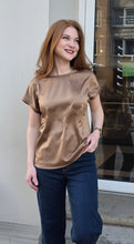 Translation missing: lv.sections.featured_product.gallery_thumbnail_alt
