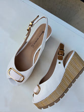 Translation missing: lv.sections.featured_product.gallery_thumbnail_alt
