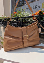 Translation missing: lv.sections.featured_product.gallery_thumbnail_alt
