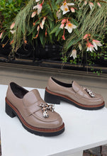 Translation missing: lv.sections.featured_product.gallery_thumbnail_alt
