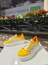 Translation missing: lv.sections.featured_product.gallery_thumbnail_alt
