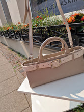 Translation missing: lv.sections.featured_product.gallery_thumbnail_alt
