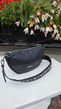 Translation missing: lv.sections.featured_product.gallery_thumbnail_alt
