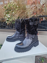 Translation missing: lv.sections.featured_product.gallery_thumbnail_alt
