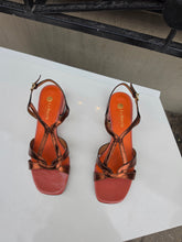 Translation missing: lv.sections.featured_product.gallery_thumbnail_alt
