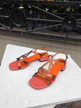 Translation missing: lv.sections.featured_product.gallery_thumbnail_alt
