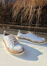 Translation missing: lv.sections.featured_product.gallery_thumbnail_alt
