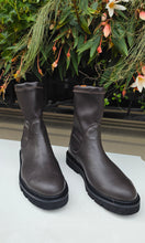 Translation missing: lv.sections.featured_product.gallery_thumbnail_alt
