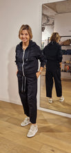 Translation missing: lv.sections.featured_product.gallery_thumbnail_alt
