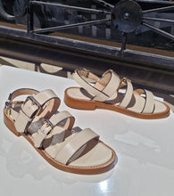 Translation missing: lv.sections.featured_product.gallery_thumbnail_alt
