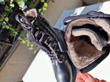 Translation missing: lv.sections.featured_product.gallery_thumbnail_alt
