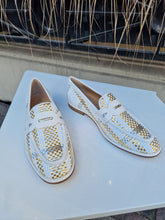 Translation missing: lv.sections.featured_product.gallery_thumbnail_alt
