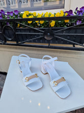 Translation missing: lv.sections.featured_product.gallery_thumbnail_alt

