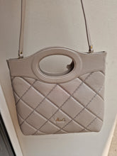 Translation missing: lv.sections.featured_product.gallery_thumbnail_alt
