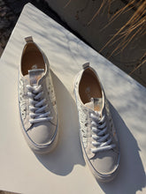 Translation missing: lv.sections.featured_product.gallery_thumbnail_alt

