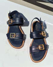 Translation missing: lv.sections.featured_product.gallery_thumbnail_alt
