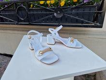 Translation missing: lv.sections.featured_product.gallery_thumbnail_alt
