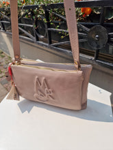 Translation missing: lv.sections.featured_product.gallery_thumbnail_alt
