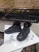 Translation missing: lv.sections.featured_product.gallery_thumbnail_alt
