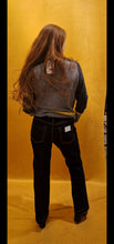 Translation missing: lv.sections.featured_product.gallery_thumbnail_alt
