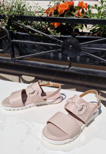 Translation missing: lv.sections.featured_product.gallery_thumbnail_alt
