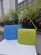 Translation missing: lv.sections.featured_product.gallery_thumbnail_alt
