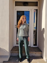 Translation missing: lv.sections.featured_product.gallery_thumbnail_alt
