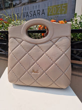 Translation missing: lv.sections.featured_product.gallery_thumbnail_alt
