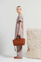 Translation missing: lv.sections.featured_product.gallery_thumbnail_alt

