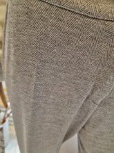 Translation missing: lv.sections.featured_product.gallery_thumbnail_alt
