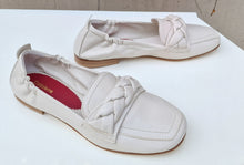 Translation missing: lv.sections.featured_product.gallery_thumbnail_alt
