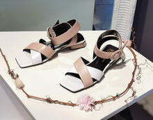 Translation missing: lv.sections.featured_product.gallery_thumbnail_alt
