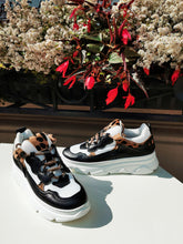Translation missing: lv.sections.featured_product.gallery_thumbnail_alt
