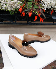 Translation missing: lv.sections.featured_product.gallery_thumbnail_alt
